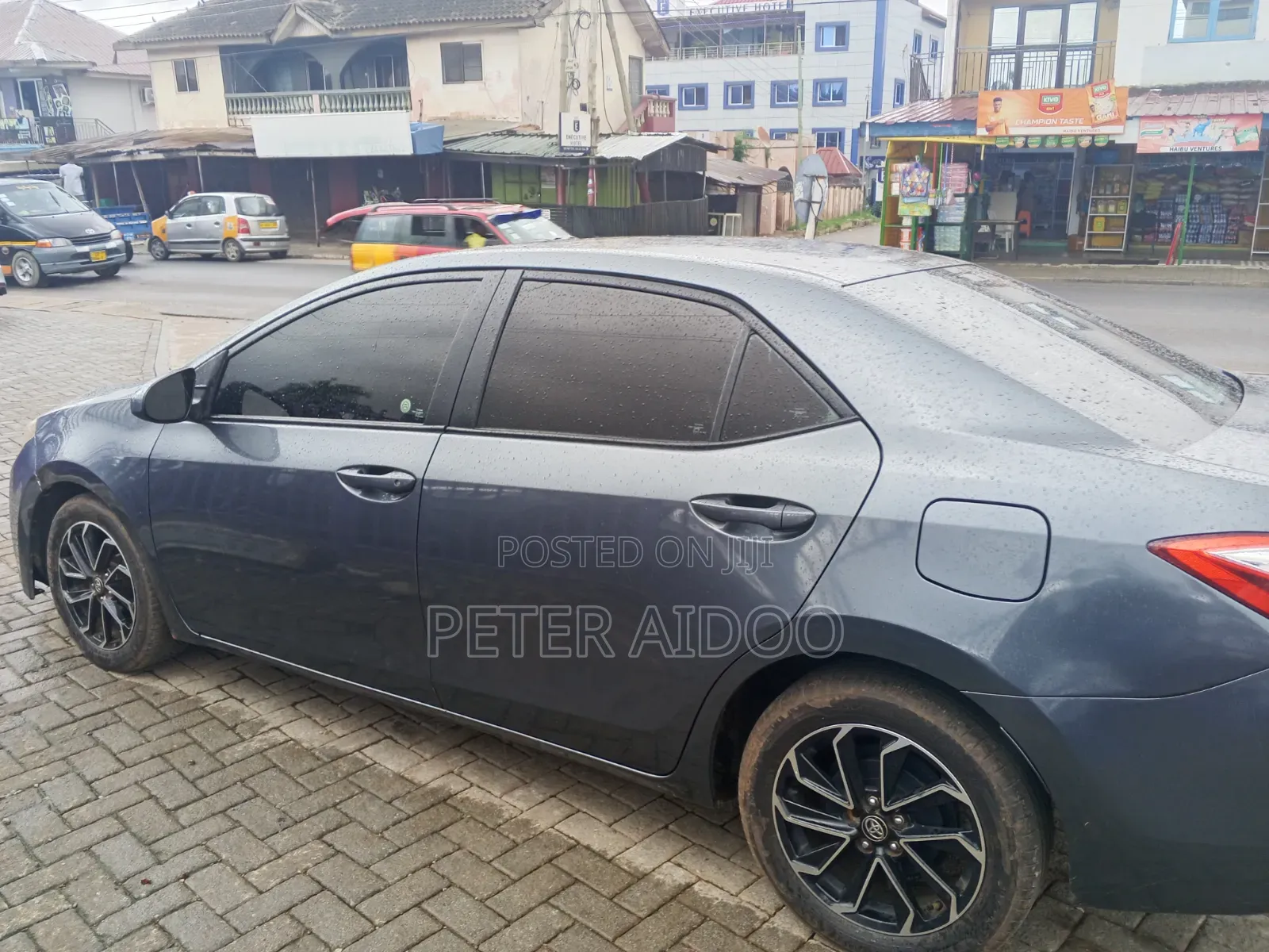 Toyota Corolla 2016 Gray