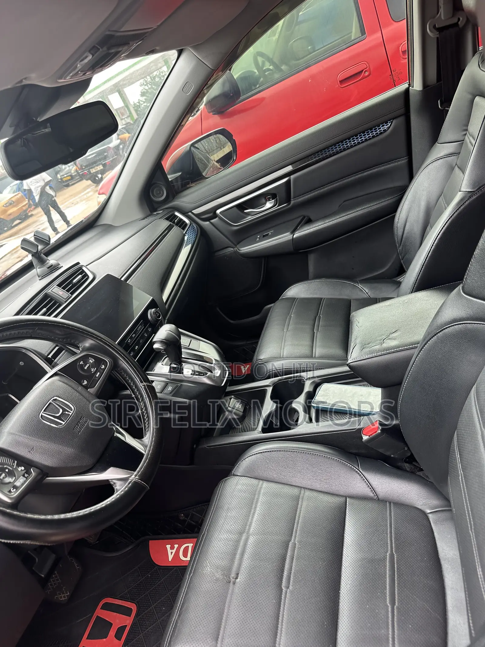 Honda CR-V Touring 4dr SUV AWD (1.5L 4cyl CVT) 2017 Red