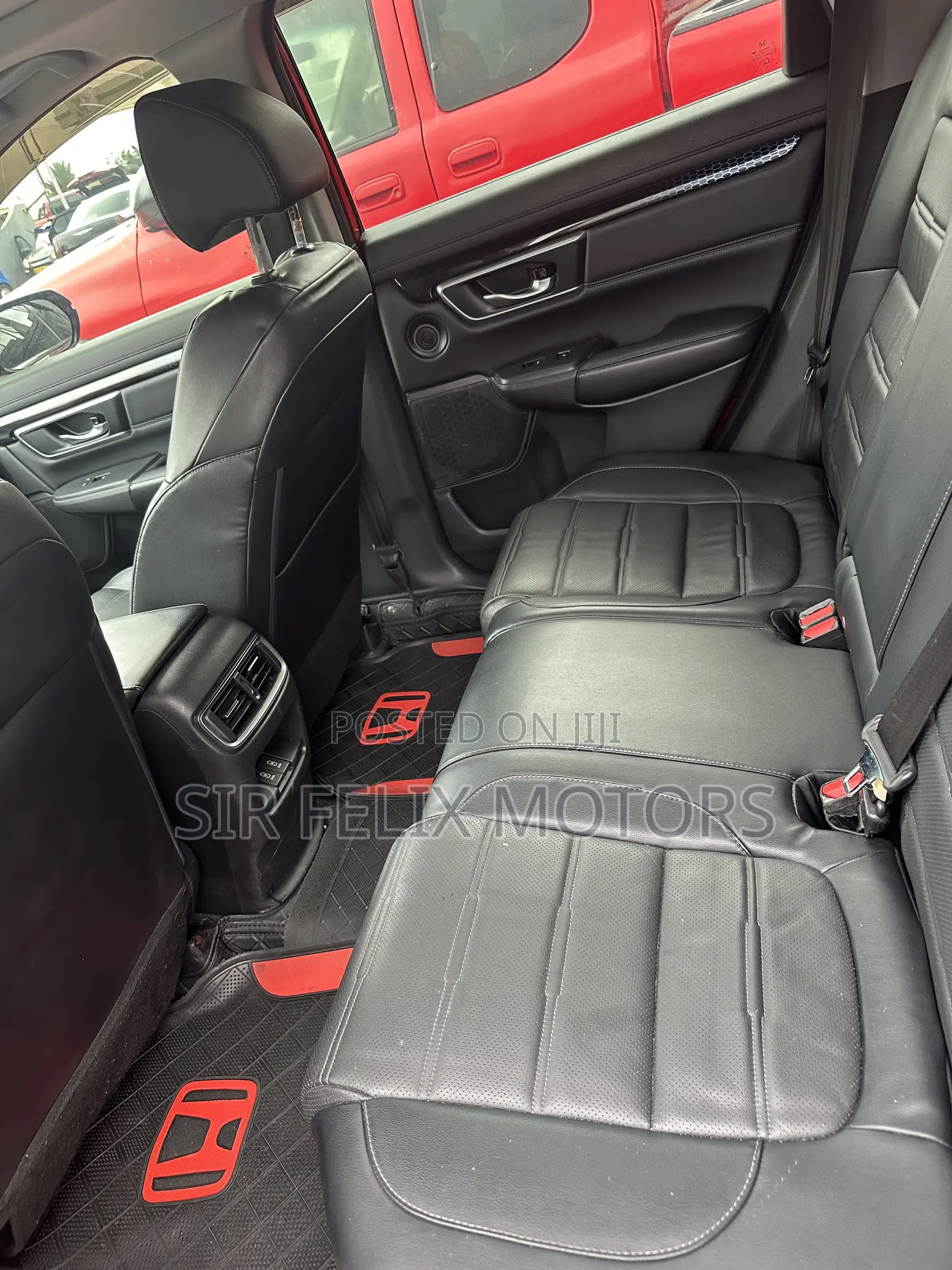 Honda CR-V Touring 4dr SUV AWD (1.5L 4cyl CVT) 2017 Red