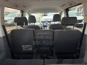 Toyota Voxy 2012 Blue