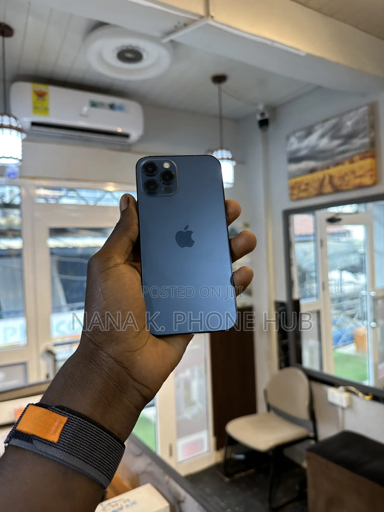 New Apple iPhone 12 Pro 128 GB Blue