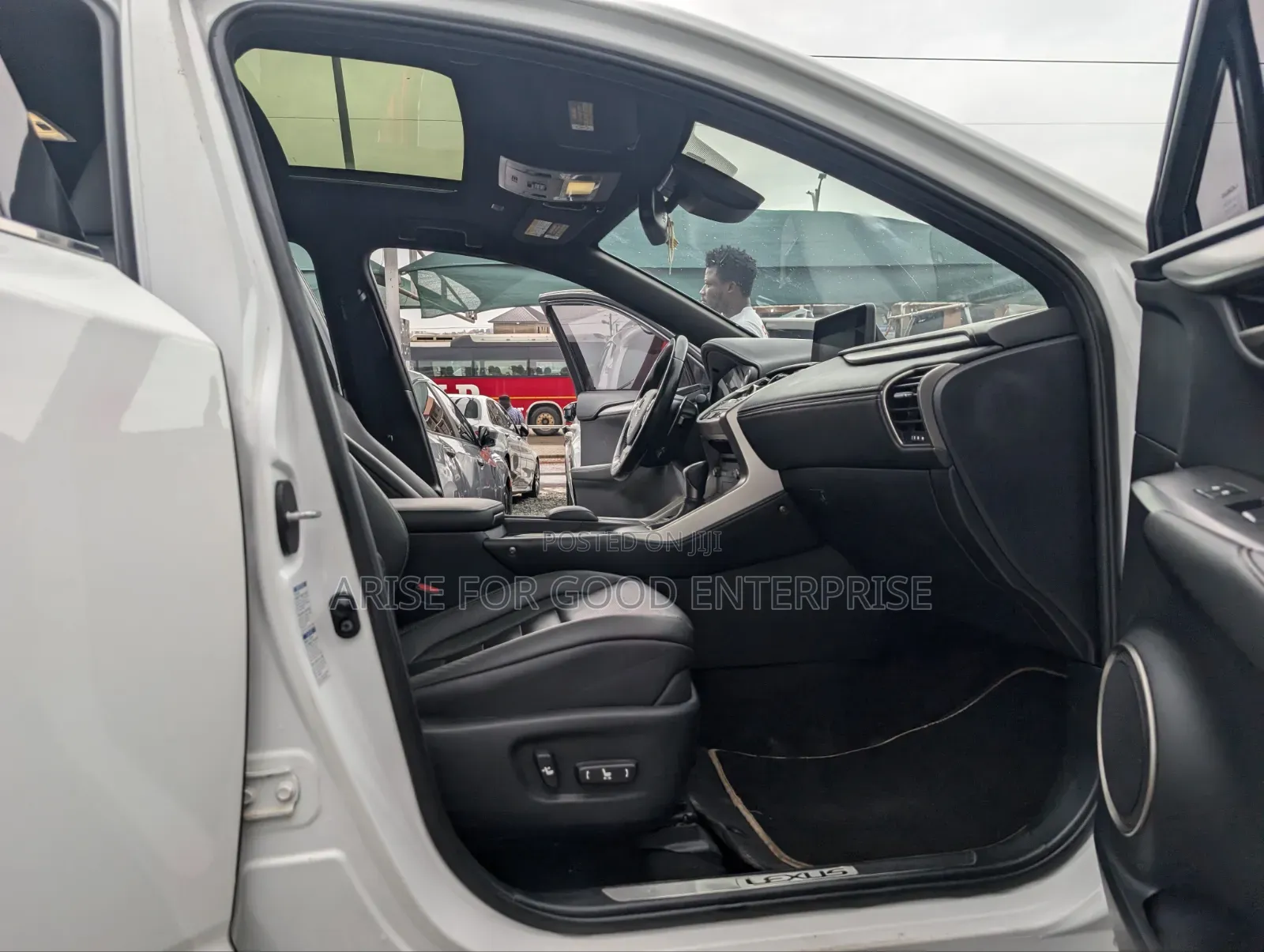 Lexus NX 300 AWD 2021 White