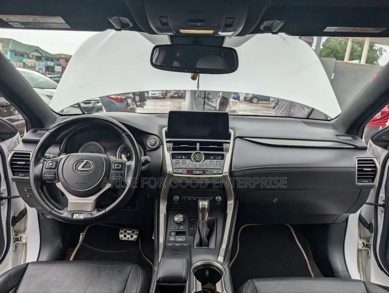 Lexus NX 300 AWD 2021 White