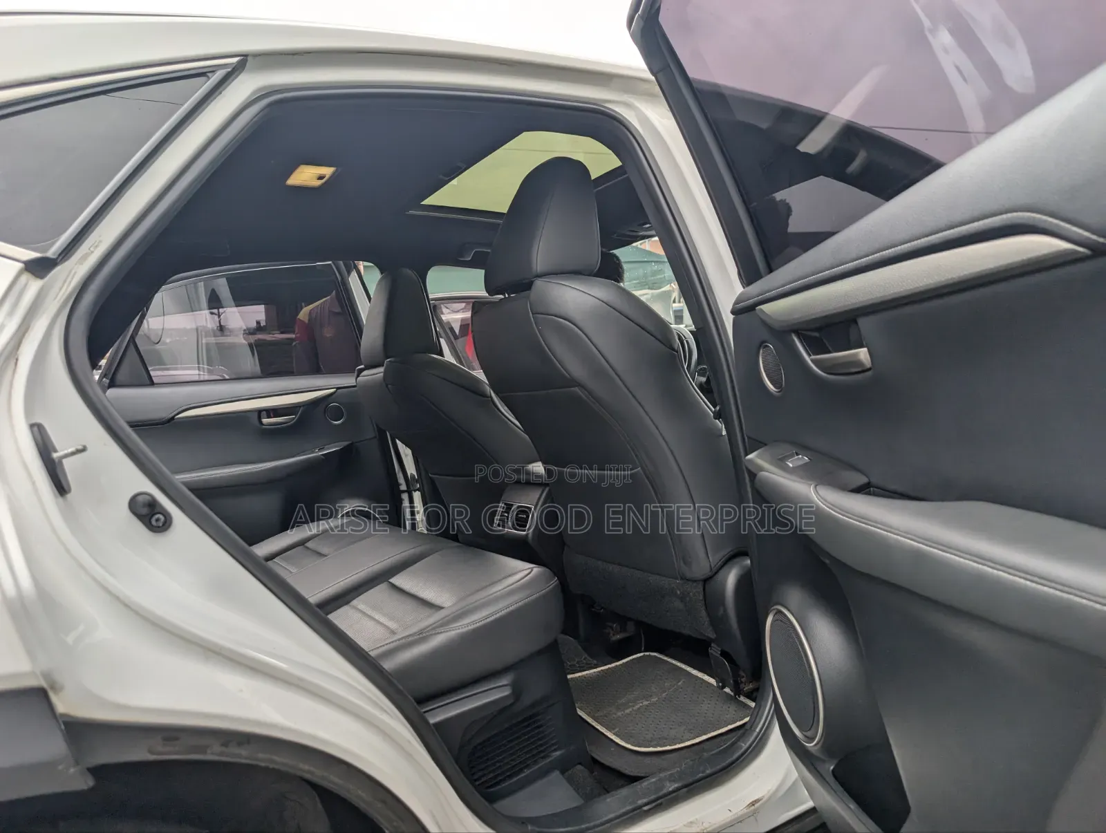 Lexus NX 300 AWD 2021 White