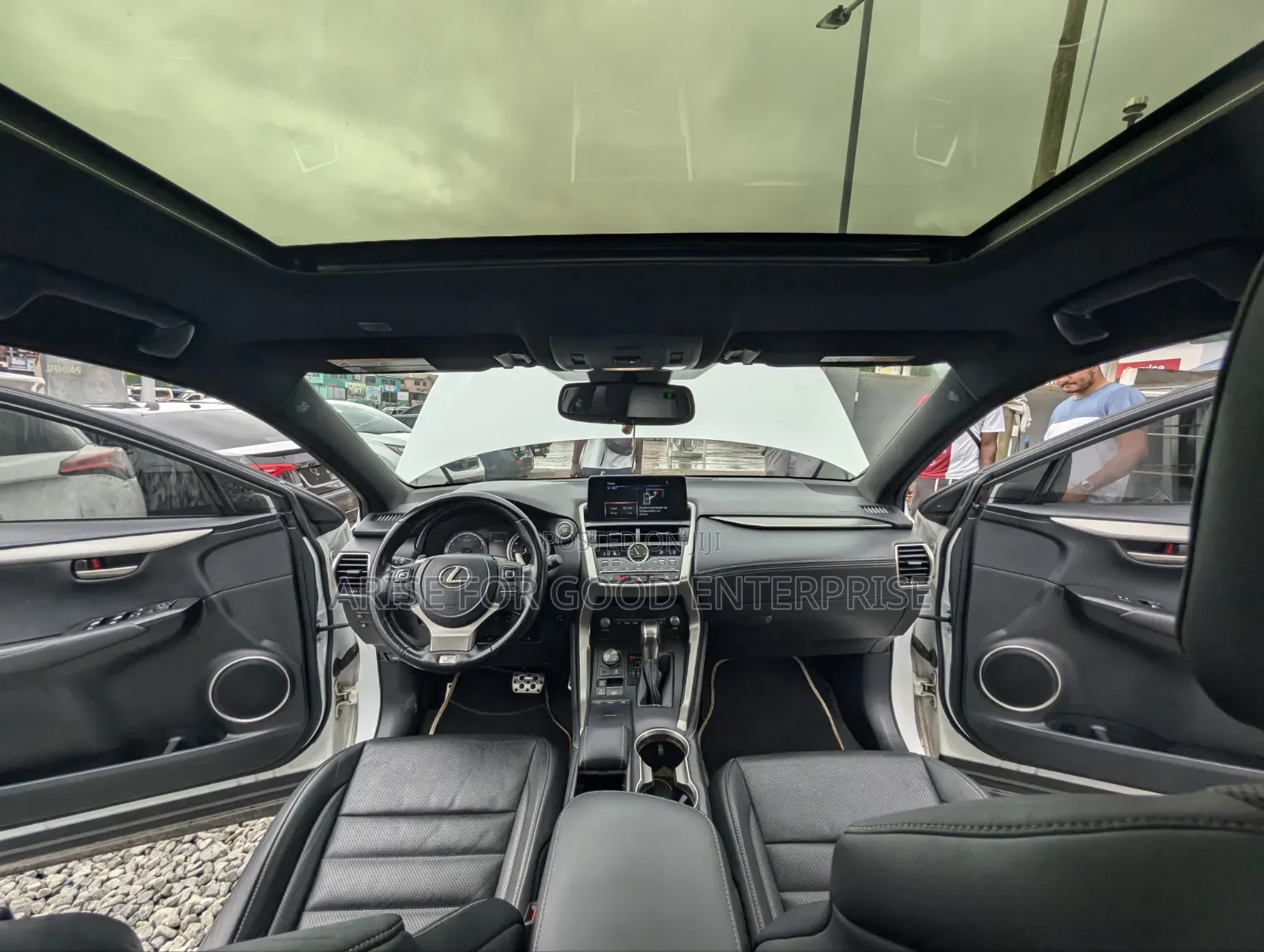 Lexus NX 300 AWD 2021 White