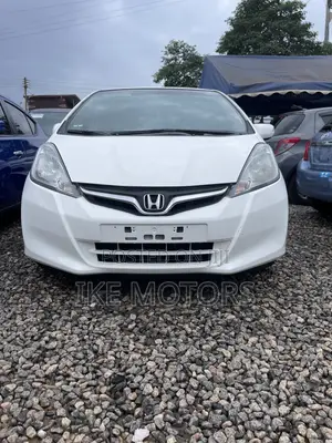Honda Fit Automatic 2012 White