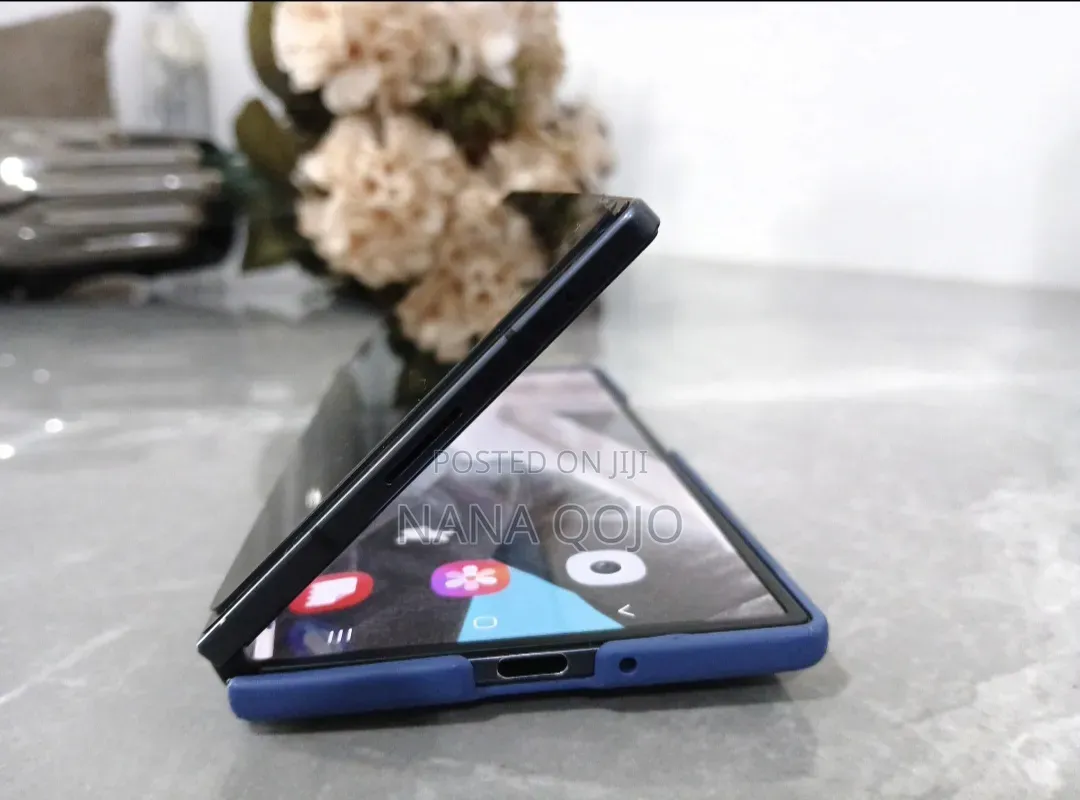 Samsung Z 16 GB Black