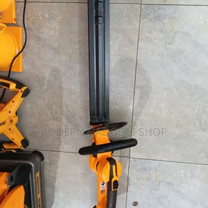 Cordless Hedge Trimmer
