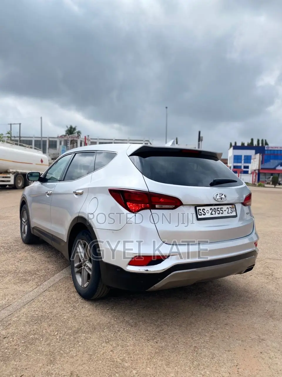 Hyundai Santa Fe 2017 Silver
