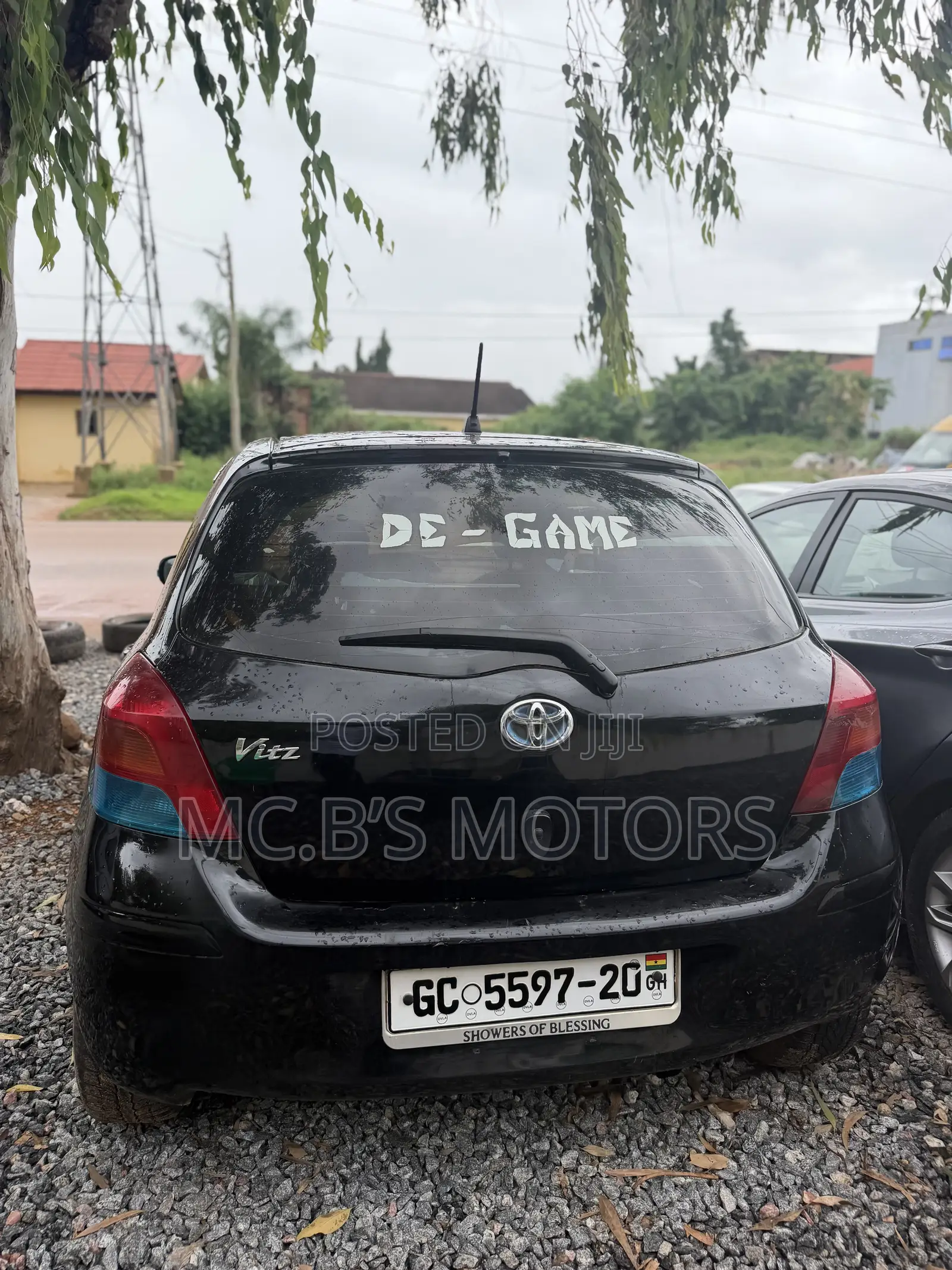 Toyota Vitz 2010 Black