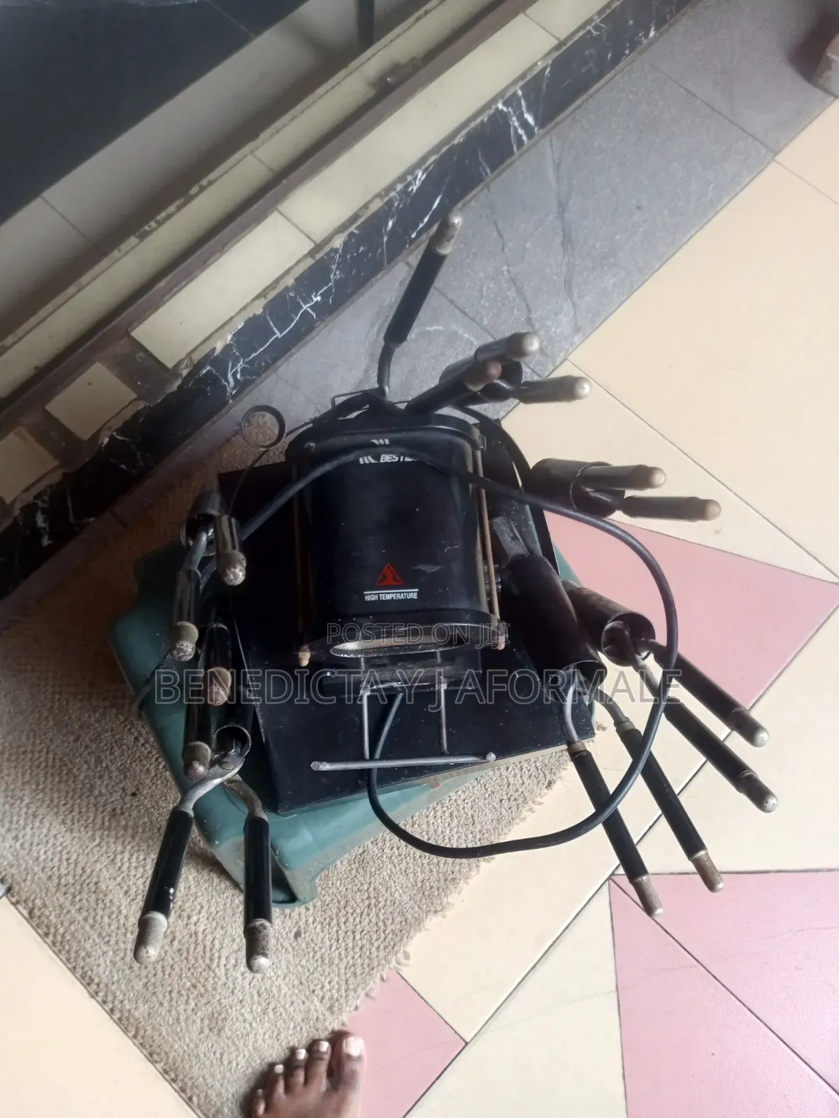 Tonging Machine