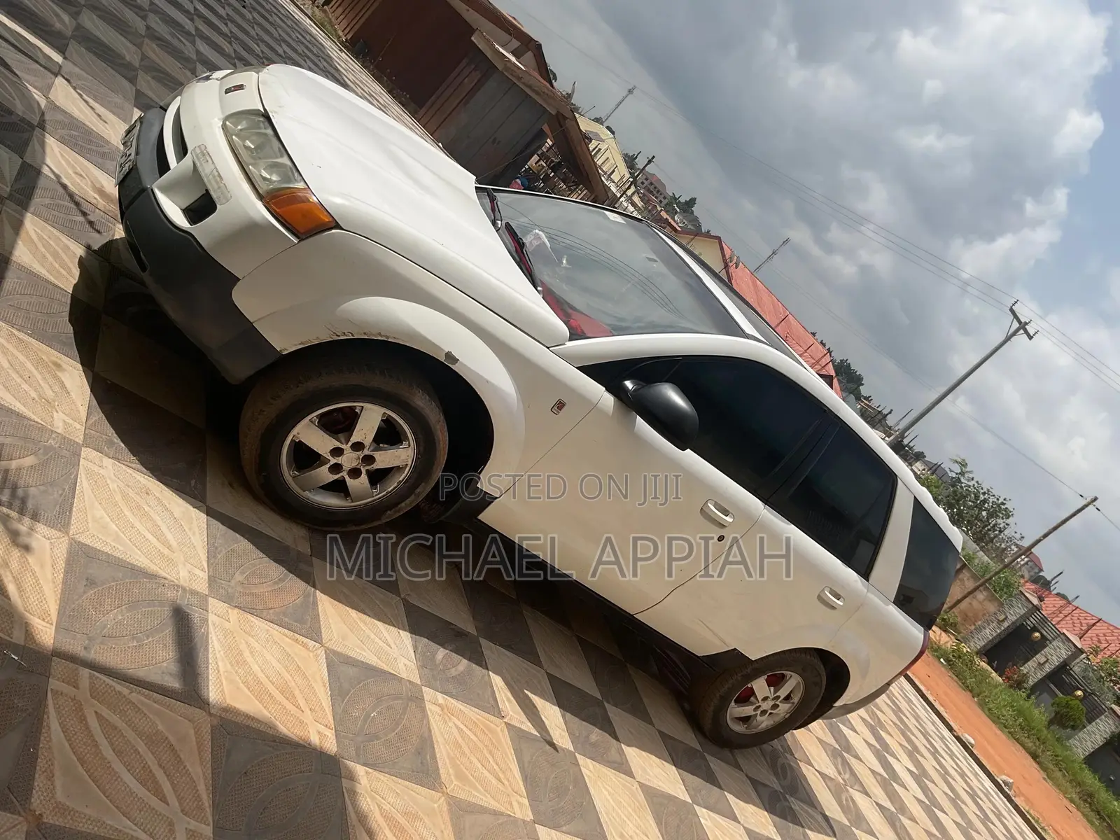 Saturn Vue 2009 White