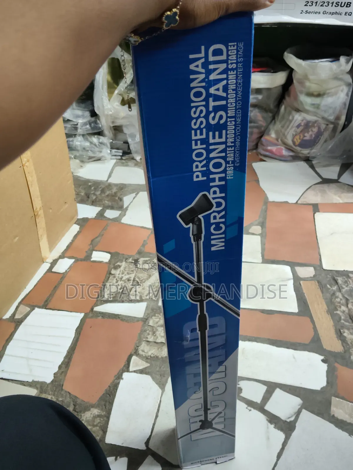Pro Microphone Stand