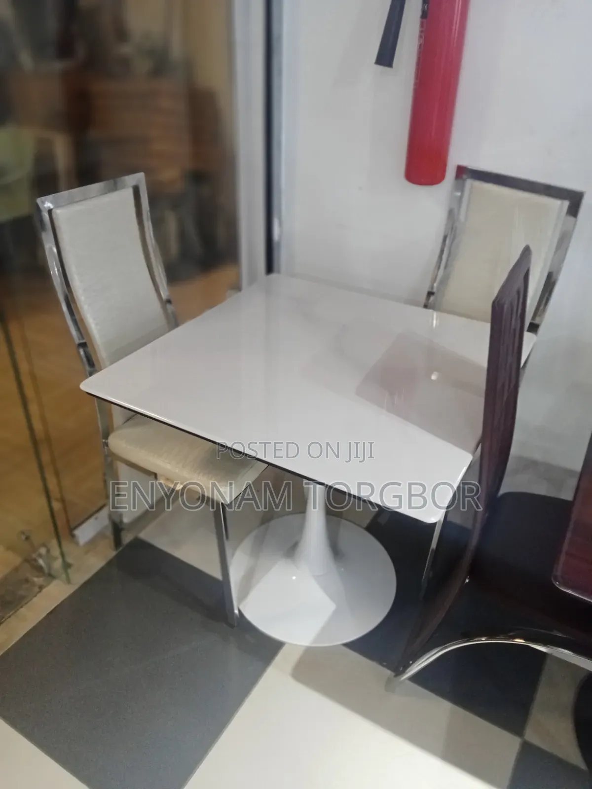 Dining Table and Chair
