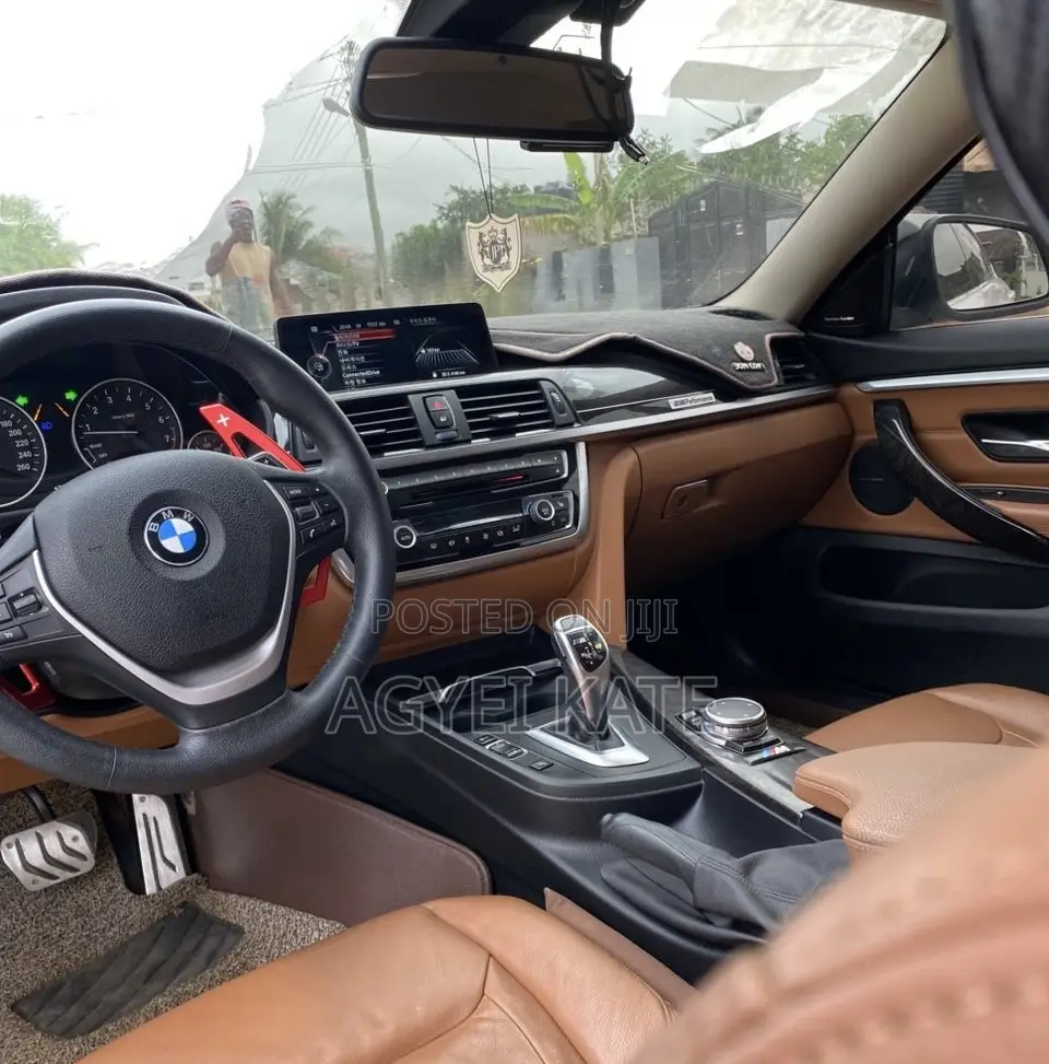 BMW M4 3.0 Convertible RWD 2016 White