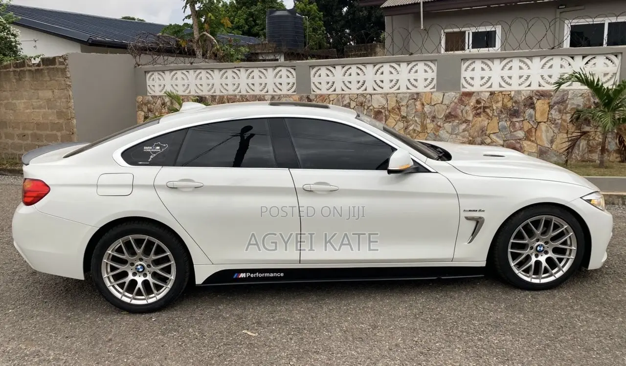 BMW M4 3.0 Convertible RWD 2016 White