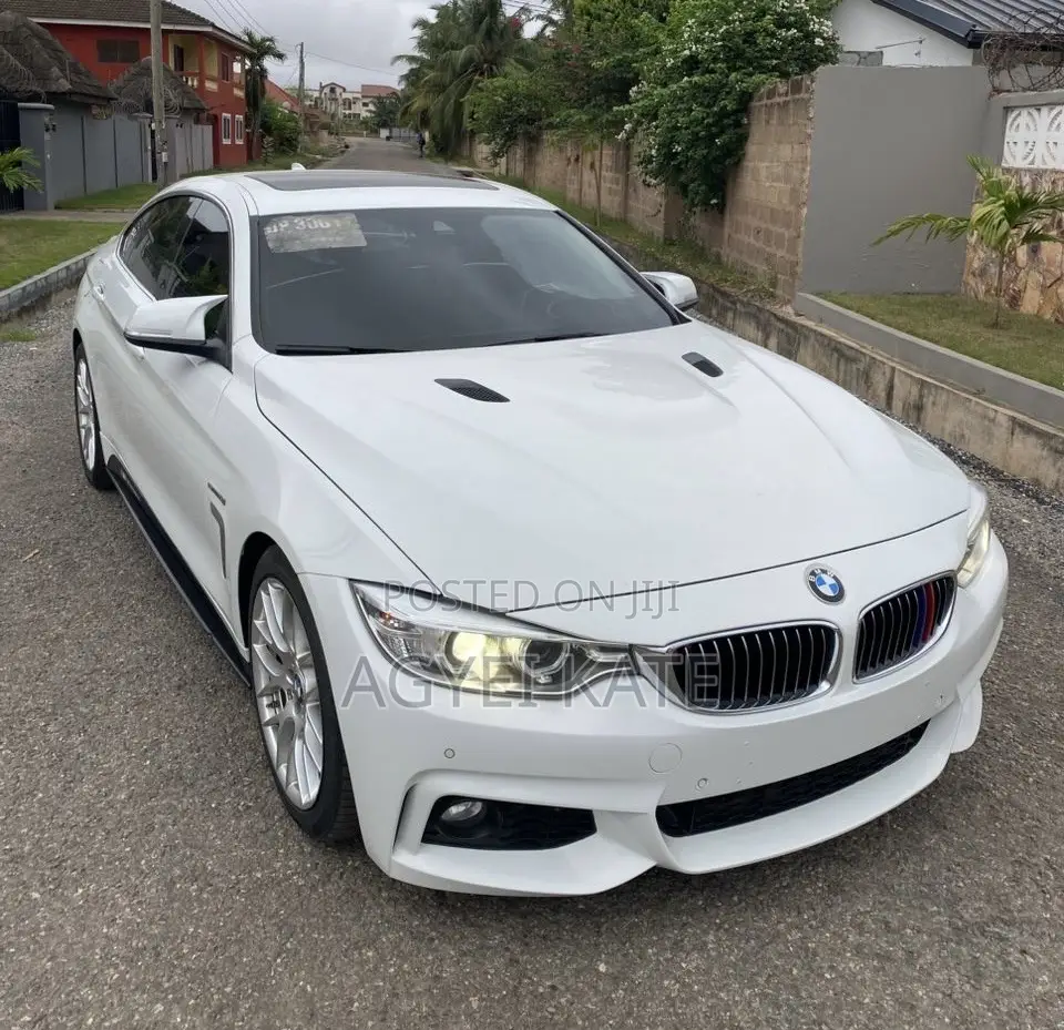 BMW M4 3.0 Convertible RWD 2016 White