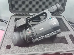 Canon Xf100 Professional Camcorder