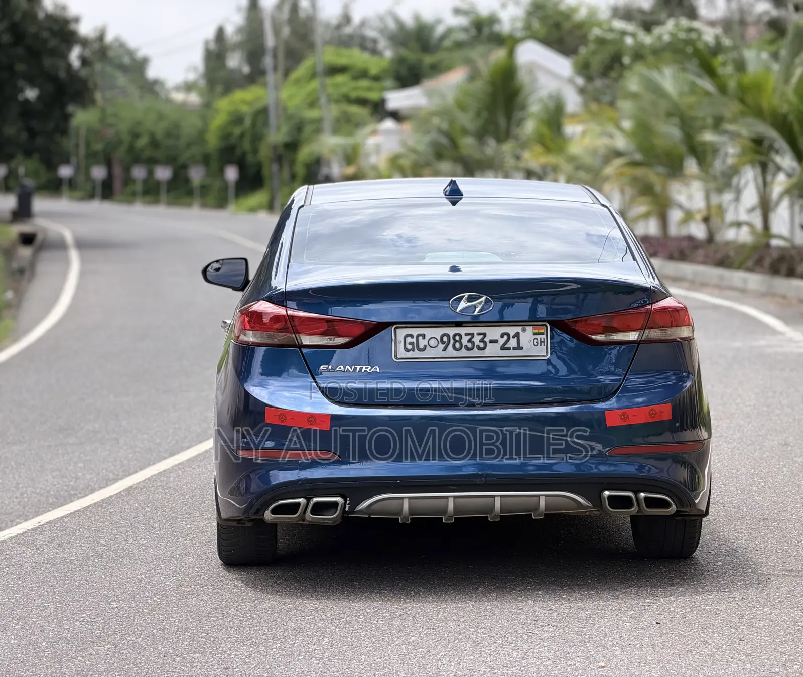 Hyundai Elantra 2017 Blue