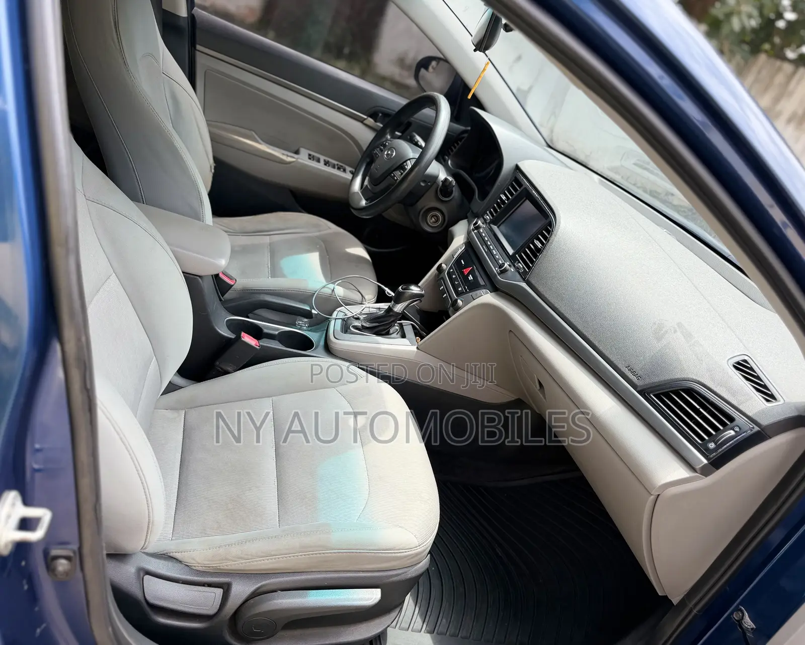Hyundai Elantra 2017 Blue