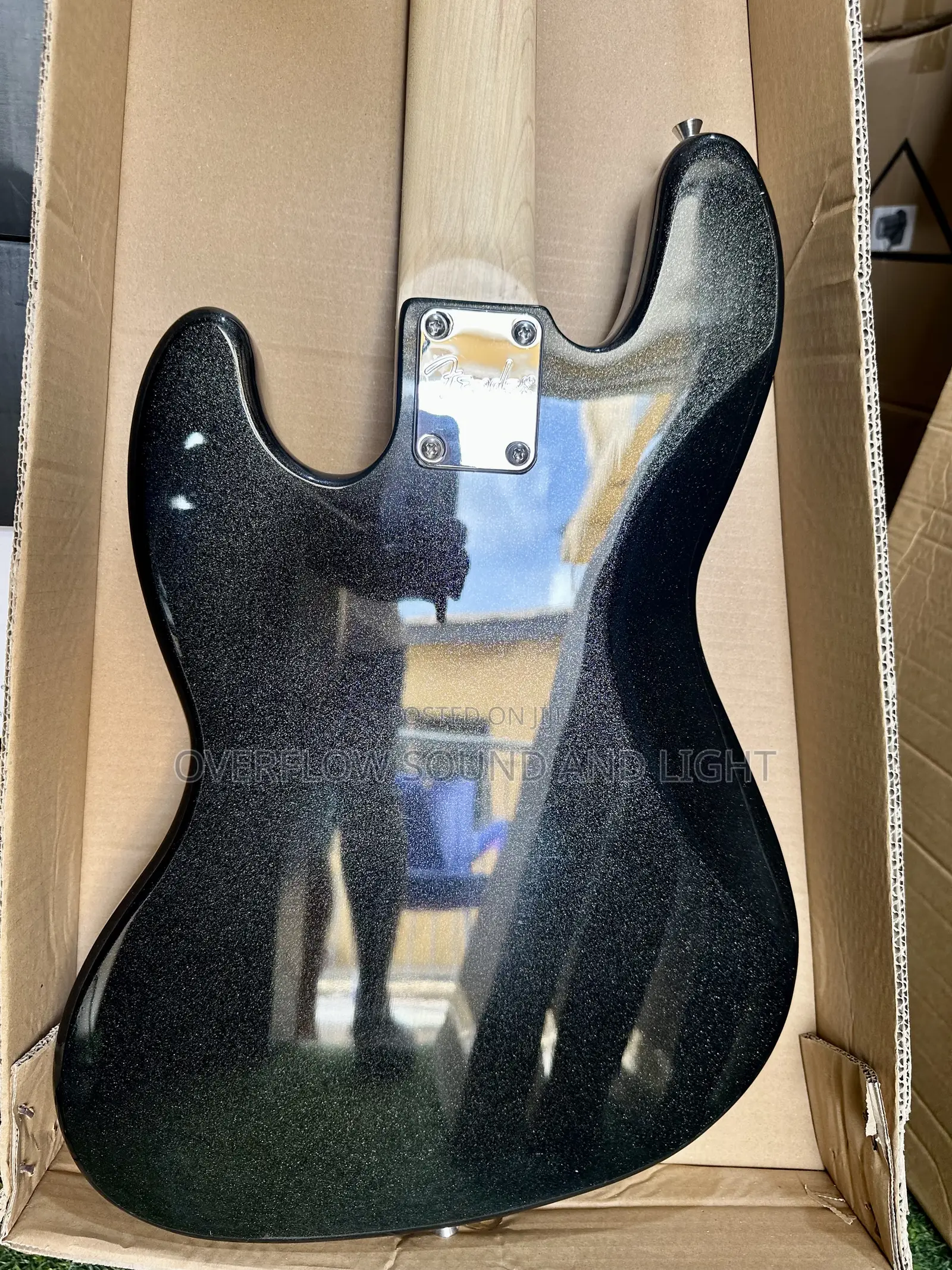 Fender 5 Strings Passive Jazz Bass Guitar ( 3 Knobs) Black