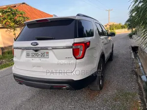 Ford Explorer Base 4dr FWD (3.5L 6cyl 6A) 2017 White