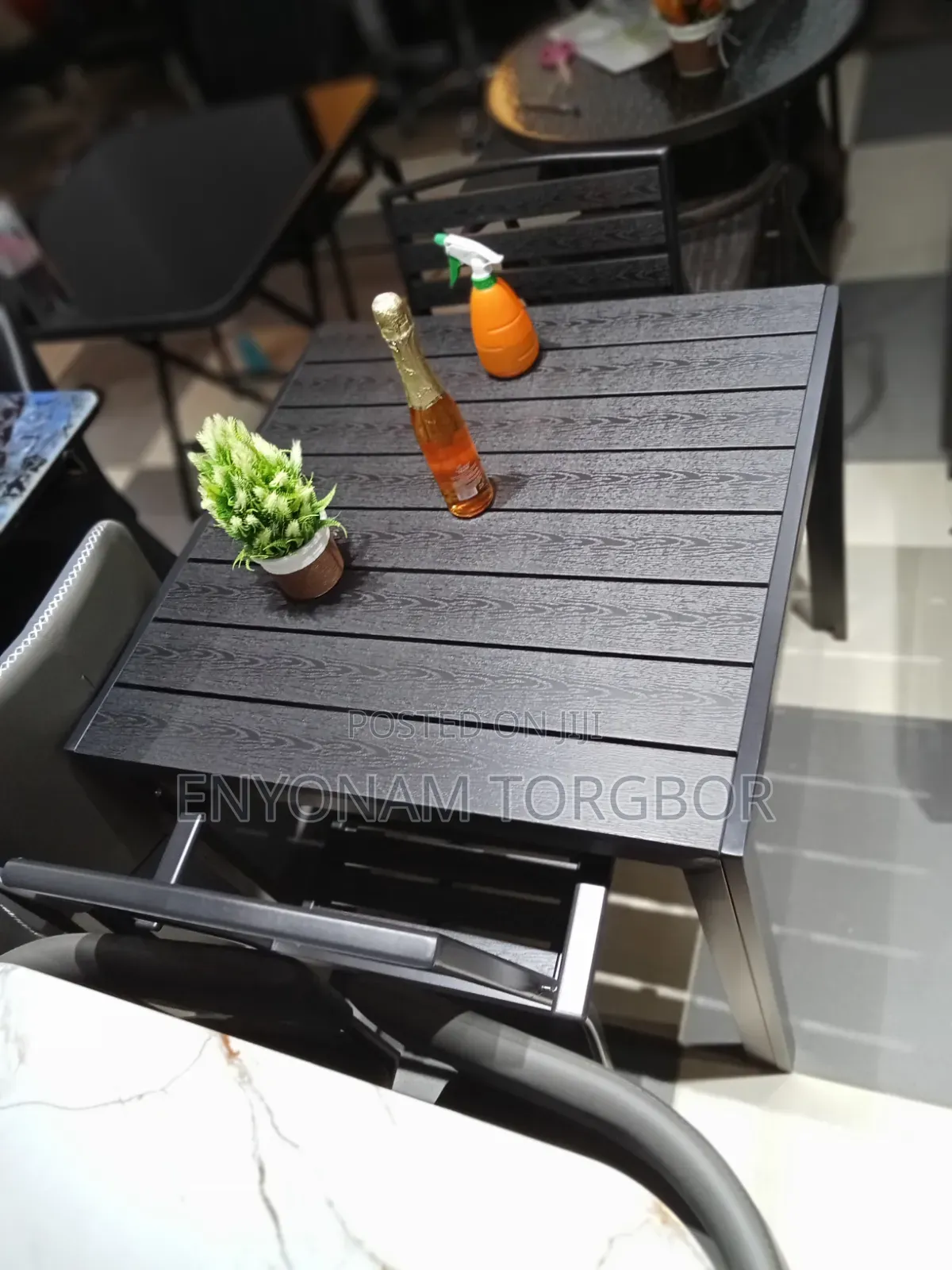 Dining Table and Chair