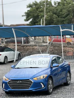 Hyundai Elantra Limited Sedan FWD (2.0L 4cyl 6A) 2017 Blue