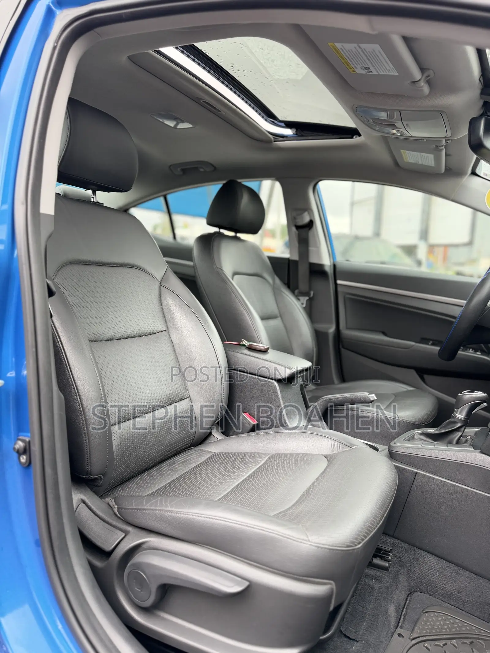 Hyundai Elantra Limited Sedan FWD (2.0L 4cyl 6A) 2017 Blue