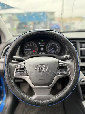 Hyundai Elantra Limited Sedan FWD (2.0L 4cyl 6A) 2017 Blue