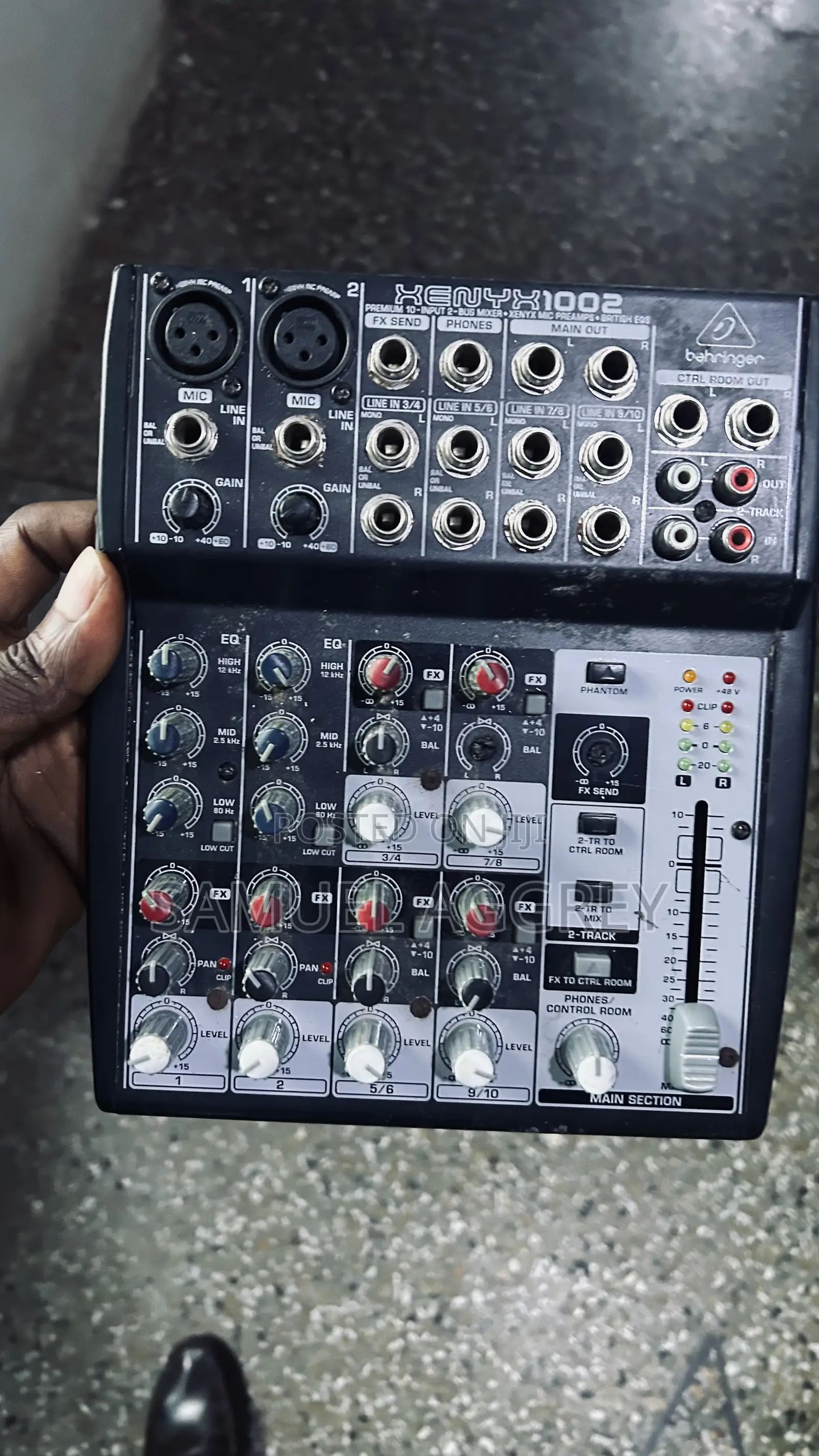 Behringer Xenyx 1002 Studio Mixer