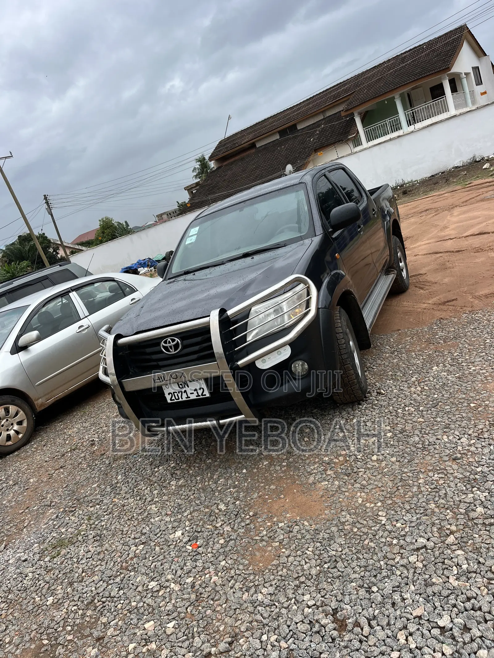 Toyota Hilux 2.5 D-4D 4X4 SRX 2012 Black