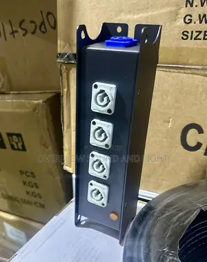 Powercon Power Splitter Box