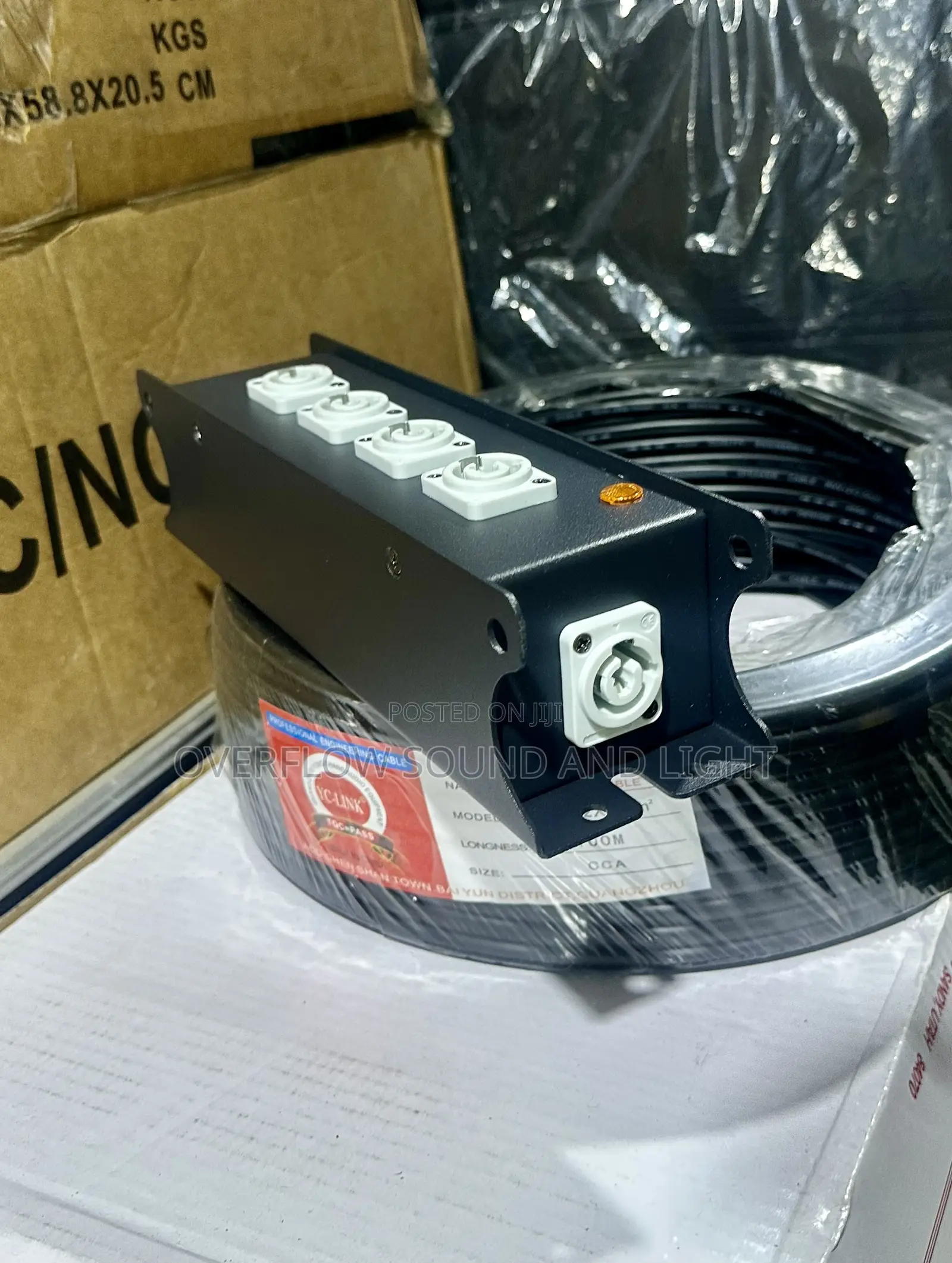 Powercon Power Splitter Box