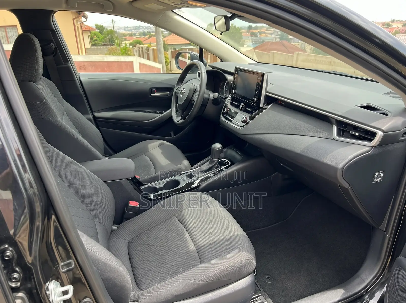 Toyota Corolla LE 2020 Black