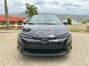 Toyota Corolla LE 2020 Black