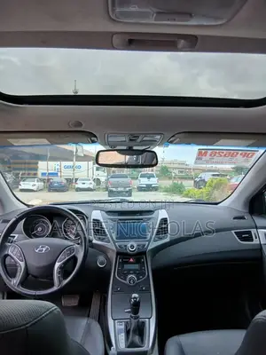 Hyundai Elantra 2016 Black