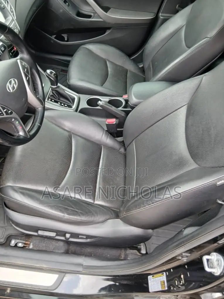 Hyundai Elantra 2016 Black