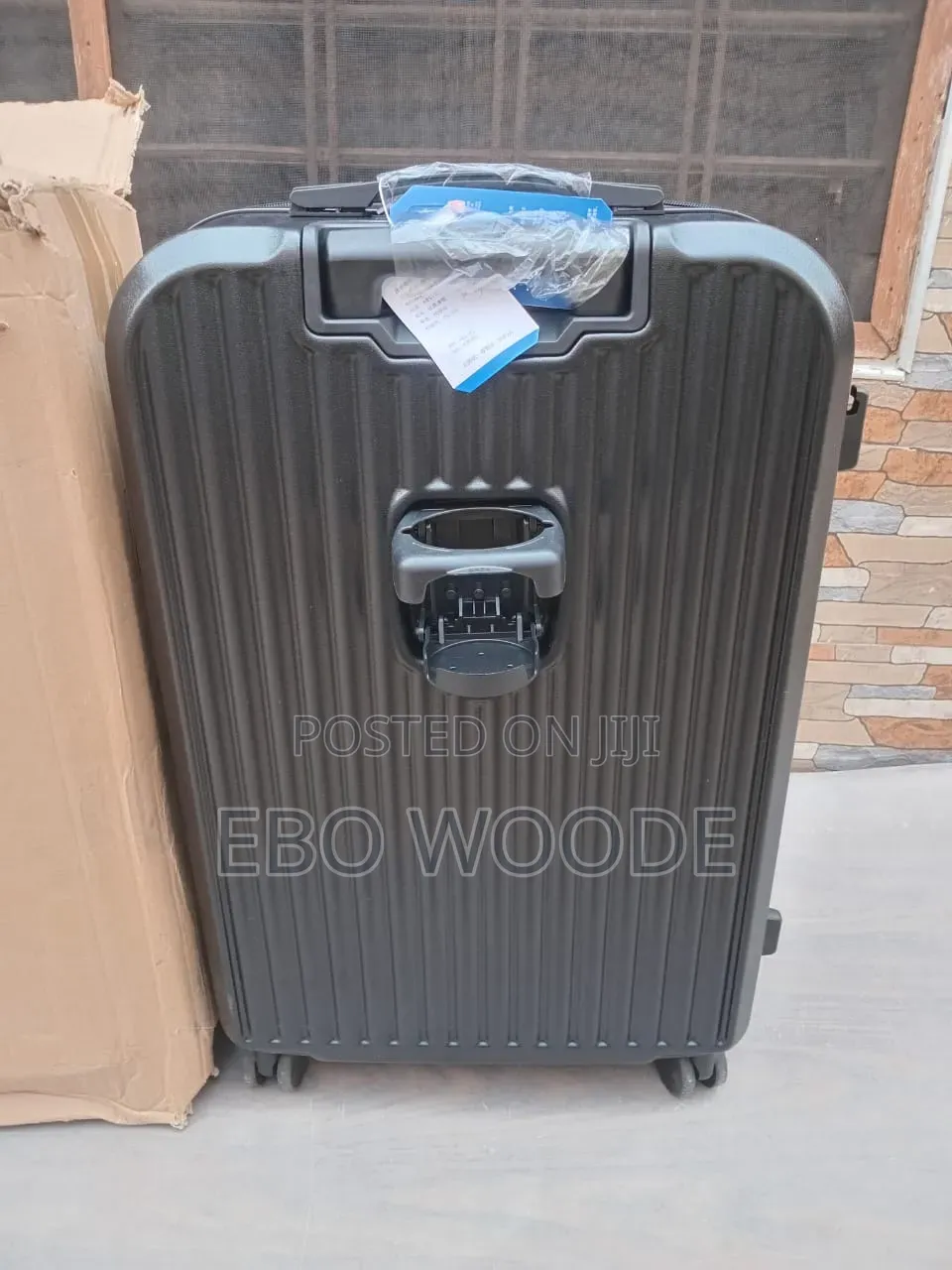 Quality 28 Inches Traveller