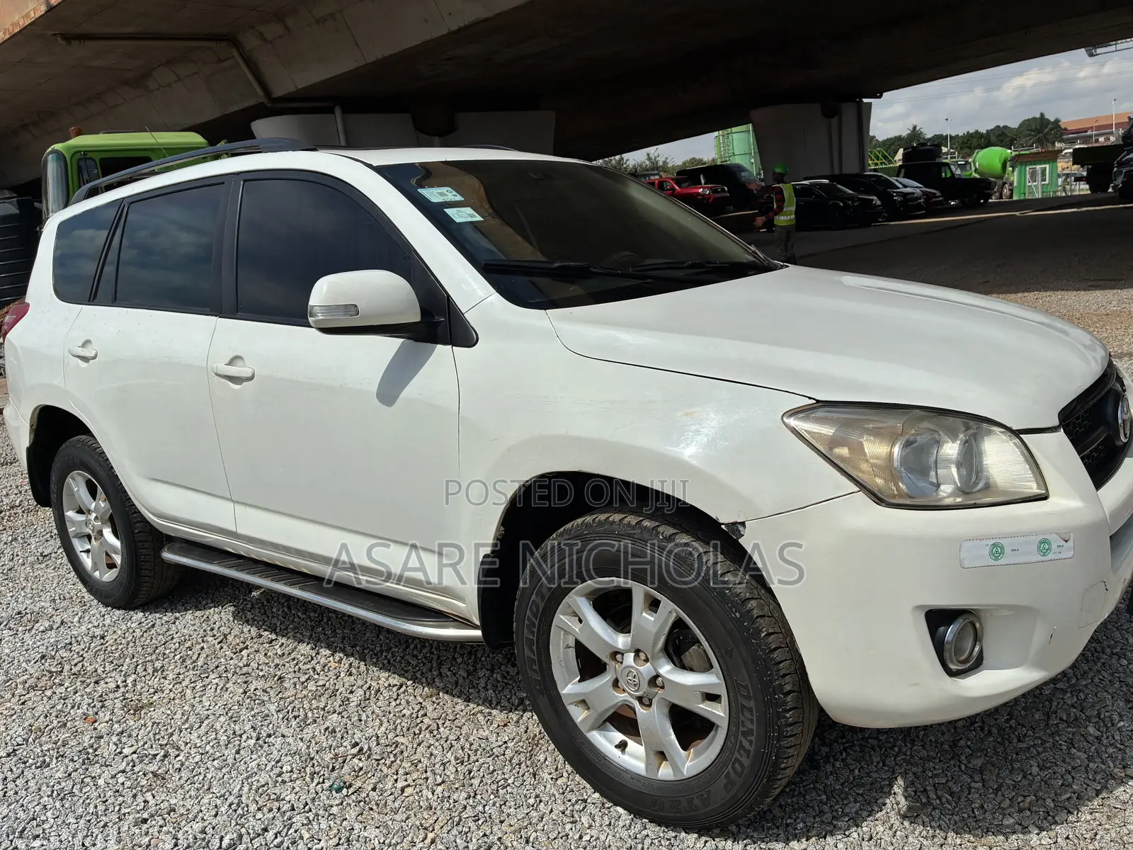 Toyota RAV4 2010 White