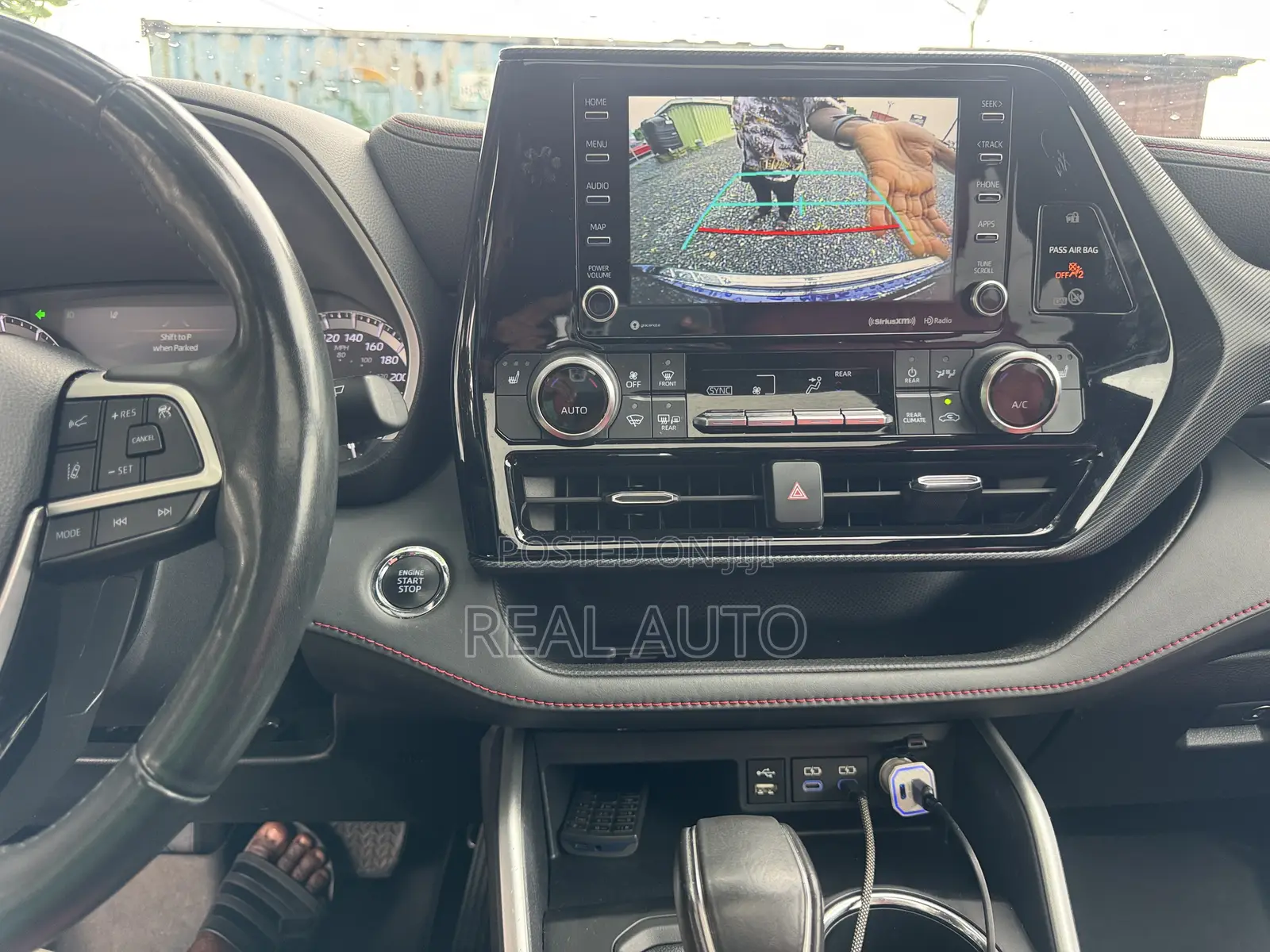 Toyota Highlander XSE 2022 Blue