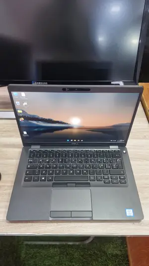 Laptop Dell Latitude 5400 8GB Intel Core i5 SSD 256GB