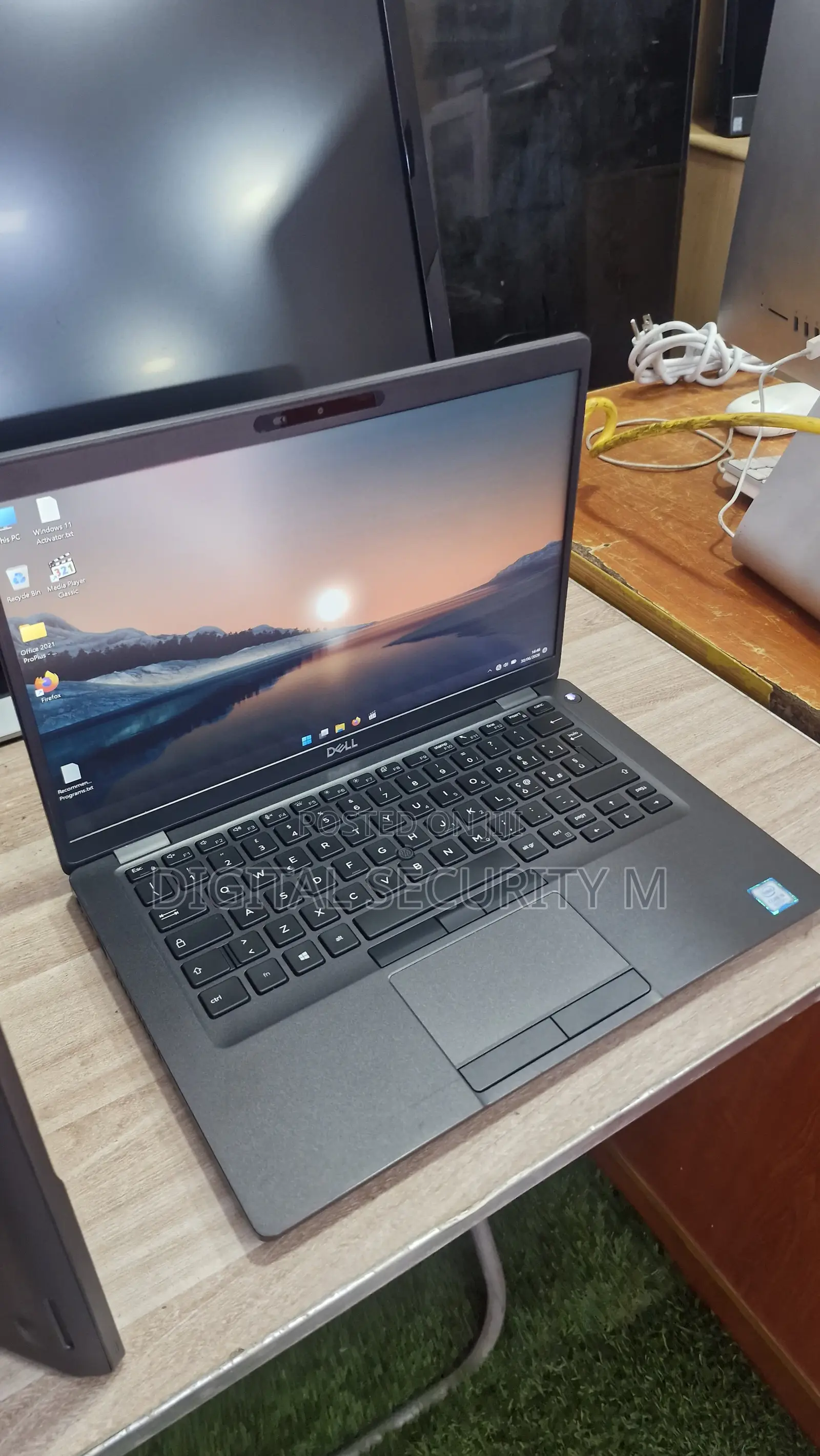 Laptop Dell Latitude 5400 8GB Intel Core i5 SSD 256GB