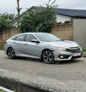 Honda Civic Touring 4dr Sedan (1.5L 4cyl) 2017 Silver