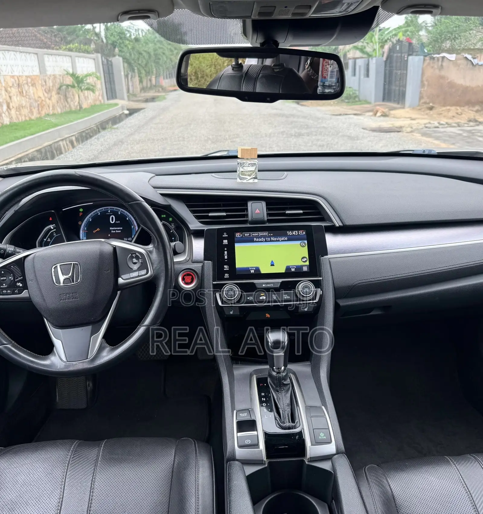 Honda Civic Touring 4dr Sedan (1.5L 4cyl) 2017 Silver