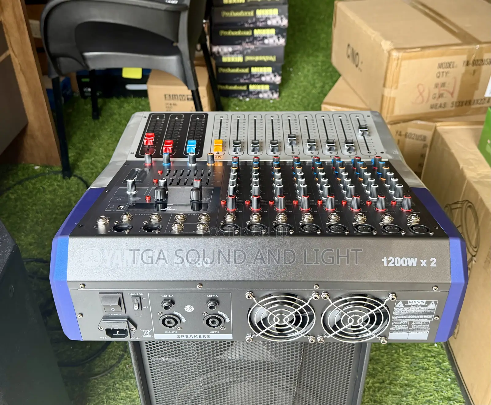 Yamaha Kv80 8-Channels Power Mixer[2400 Watts]