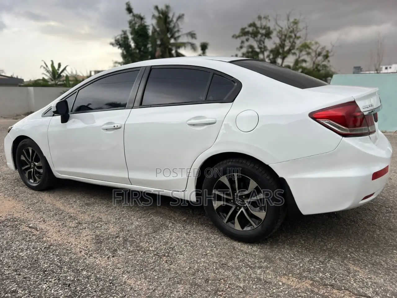 Honda Civic EX-L 4dr Sedan (1.8L 4cyl CVT) 2015 White