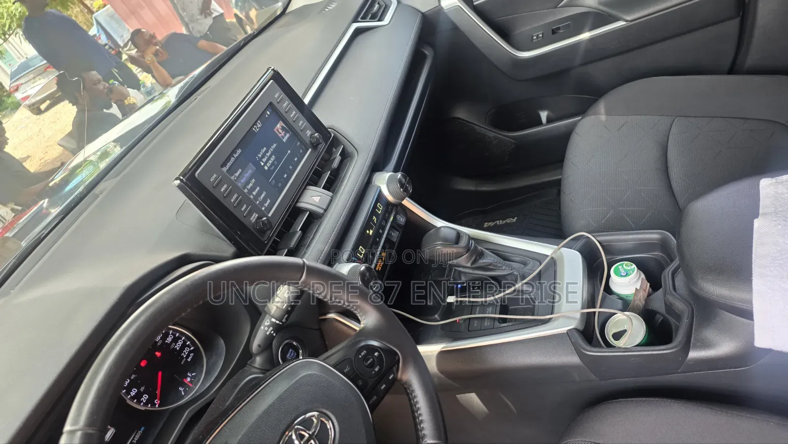 Toyota RAV4 2021 Gray