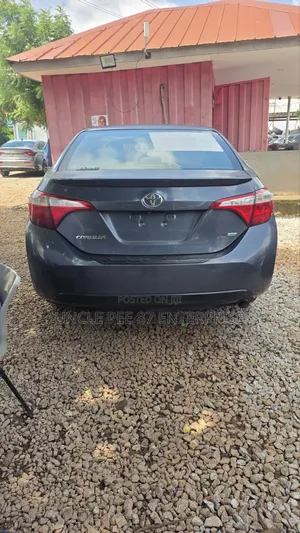 Toyota Corolla 2015 Gray