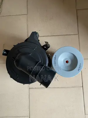 Hiace/ Stanbic Air Cleaner